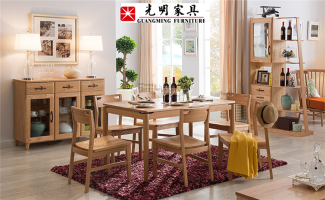 實木餐桌不僅要會選，還要懂得如何用好實木餐桌