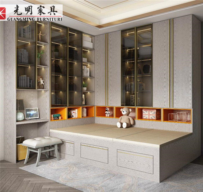定制家具一定要有生產(chǎn)能力的選大品牌！